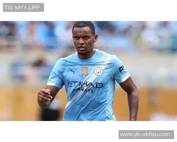 国米前主帅分析阿坎吉适合中卫角色强调球队需优先补强右后卫位置 国米前主帅分析阿坎吉适合中卫角色强调球队需优先补强右后卫位置